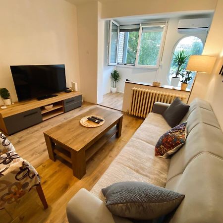 Apartman Ann II Pančevo Eksteriør billede